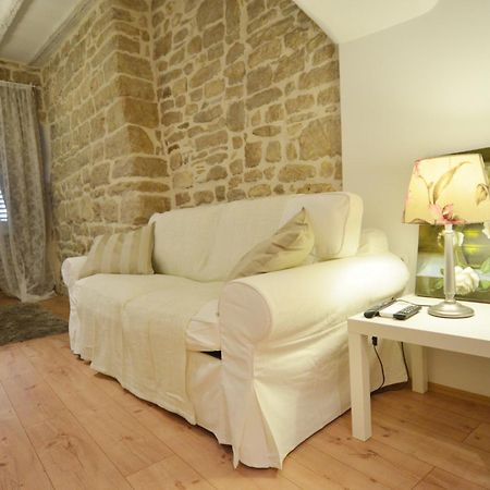 Studios Villa Rossella 4 Ровинь Экстерьер фото